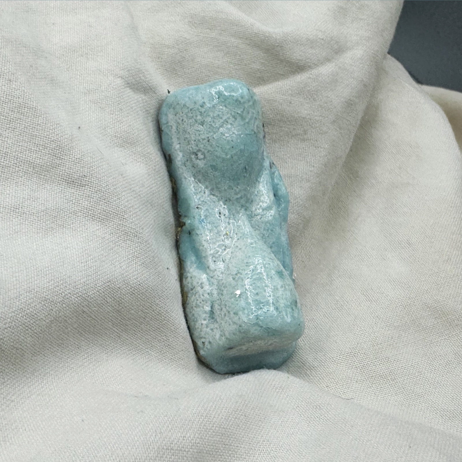 Hourglass Amulet 2